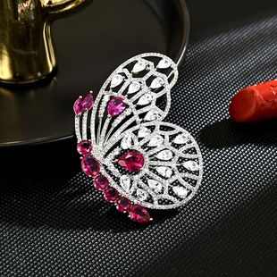 Vintage Brooch Luxury Insect Pin Diamond Lapel Butterfly