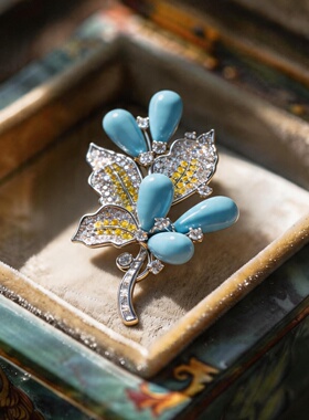 Vintage Turquoise Flower Bouquet Brooch Pin for Coats