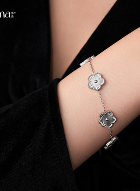 不锈钢简约纹路花朵手链