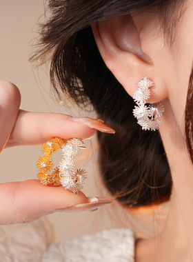 18K Gold C-Studs, Zircon Floral Vintage Luxury Earrings