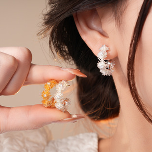 18K Gold C-Studs, Zircon Floral Vintage Luxury Earrings