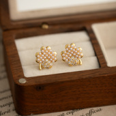 Pearl Minimalist Earrings Clover Micro Set Luxury Studs