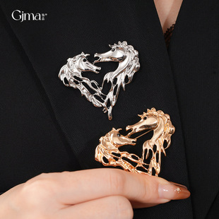 Brooch Hollow Vintage Metal Lapel Horse Luxury Pin Heart