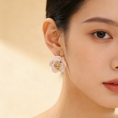 个性红色珐琅滴釉立体山茶花耳钉