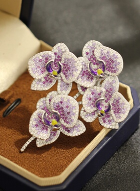 重工锆石蝴蝶兰胸针轻奢紫色花朵