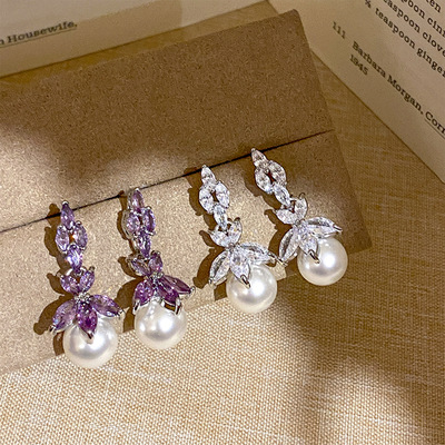 超闪锆石花朵珍珠耳钉