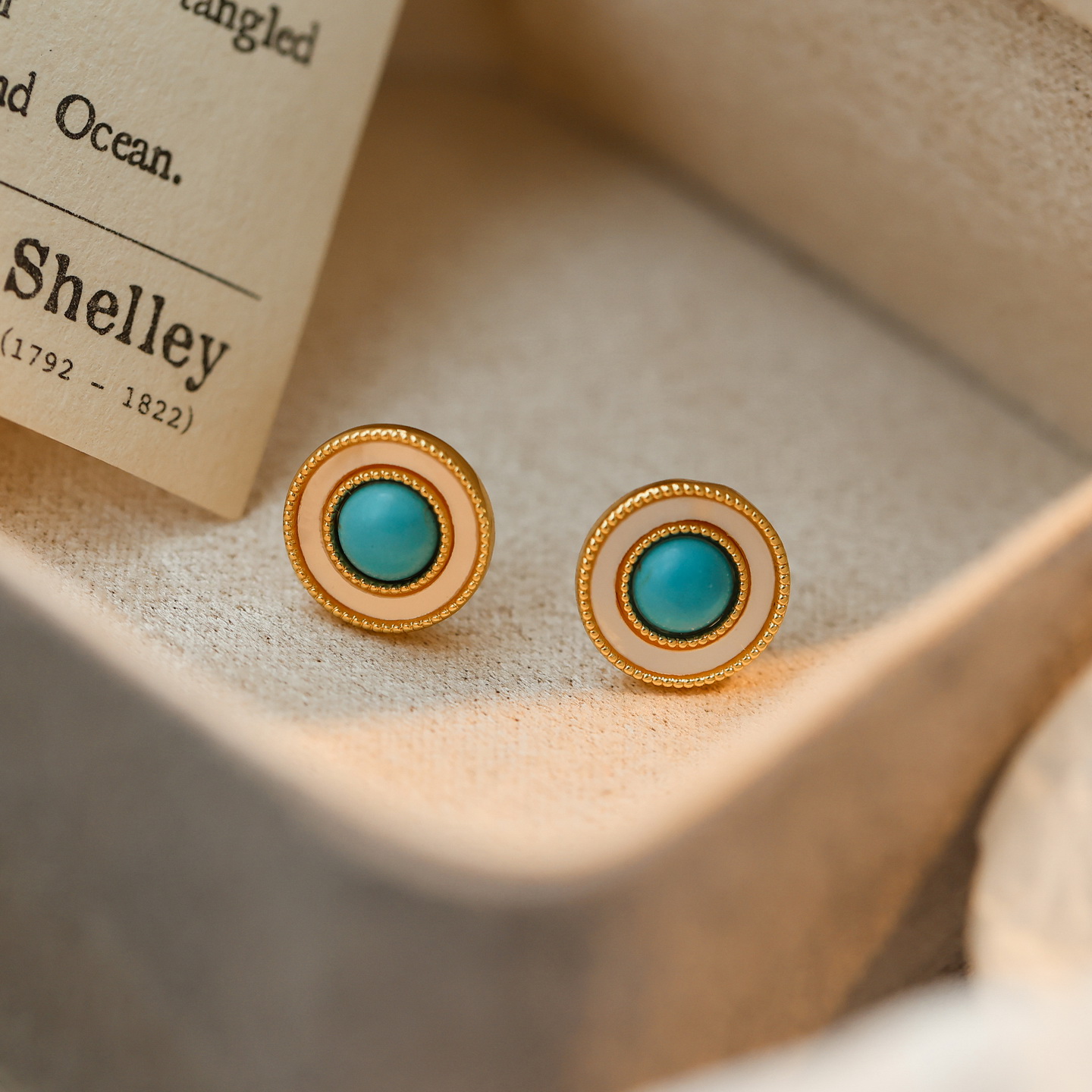 法式复古小众贝壳蓝松石耳钉