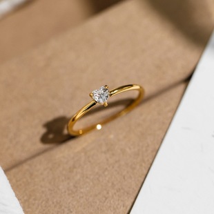 不掉色~精致小众高级感爱心金色锆石设计感戒指女轻奢时尚百搭