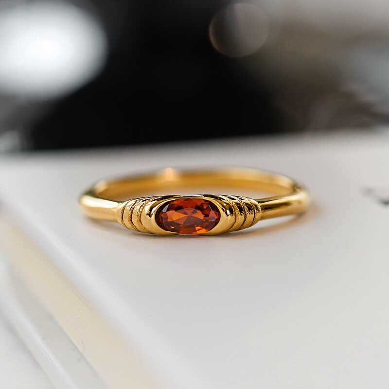 【可戴洗澡】法式复古红色宝石镀18K金戒指女时尚百搭轻奢小众潮