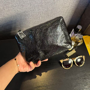 出口尾货黑色亮面合成布面化妆包收纳包质感高品质随身便携收纳袋