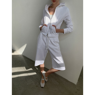 DT 春季新品韩系简约休闲抽绳中裤女2026新款卫裤百搭五分裤子