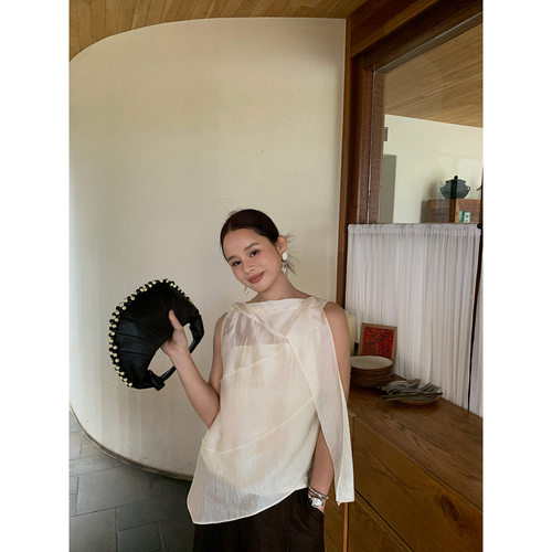 NEW 2026夏日焕新 法式薄透醋酸光泽感分割飘带无袖雪纺衫 C8790