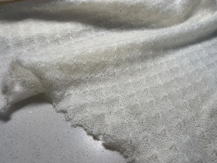 艺术针织98羊绒小香风面料三米乘1.40 LT721