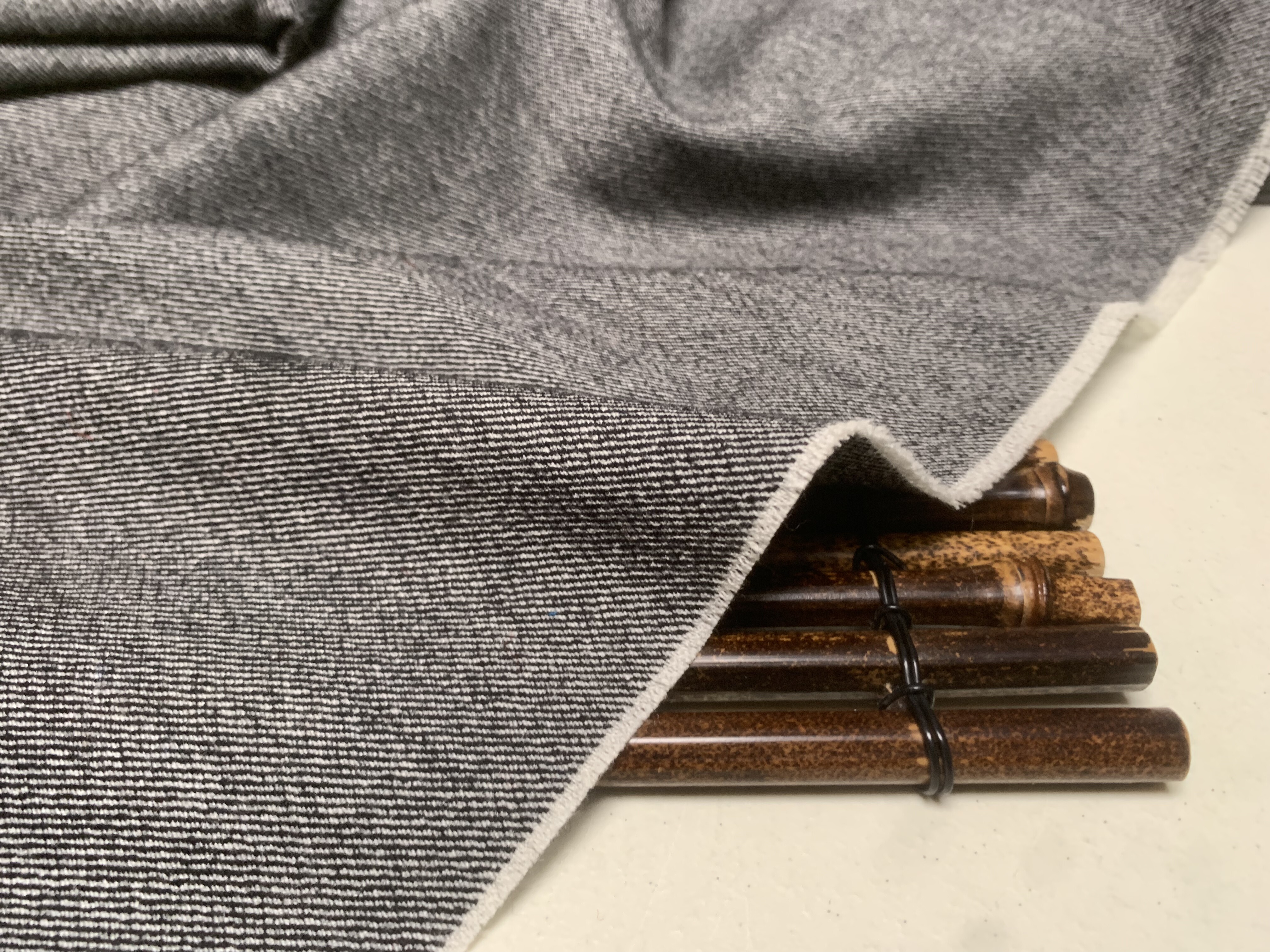 L1024 蚕丝羊绒设计师布料3.35米乘1.40