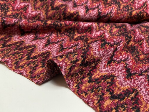 L103 针织羊绒设计师布料三米乘1.40