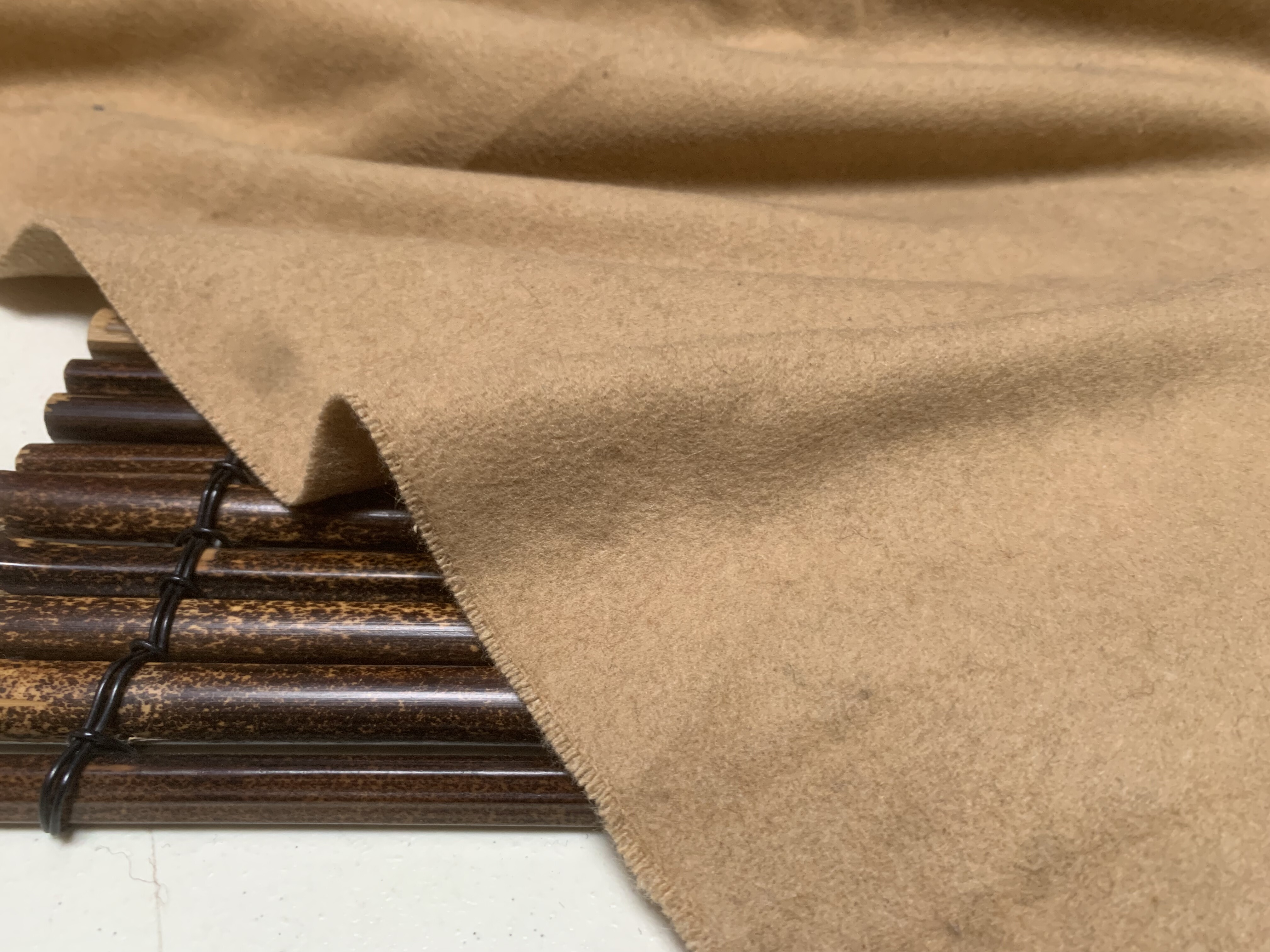 L1024 羊绒设计师布料1.50米乘1.20