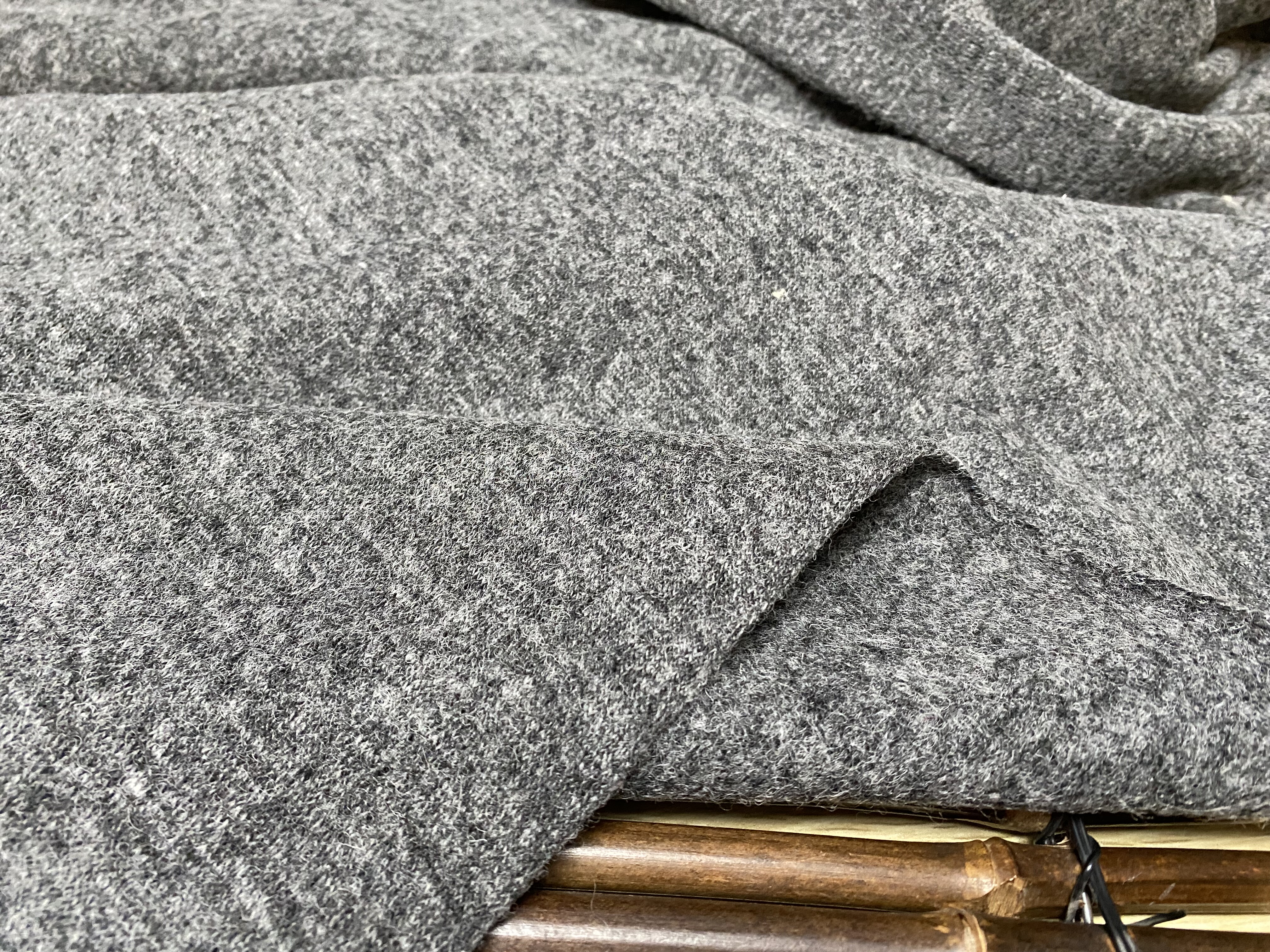 T1128 双面针织羊绒设计师布料1.5米×1.4米