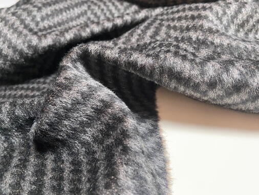 d0131 蚕丝羊绒设计师布料1.50米乘1.40