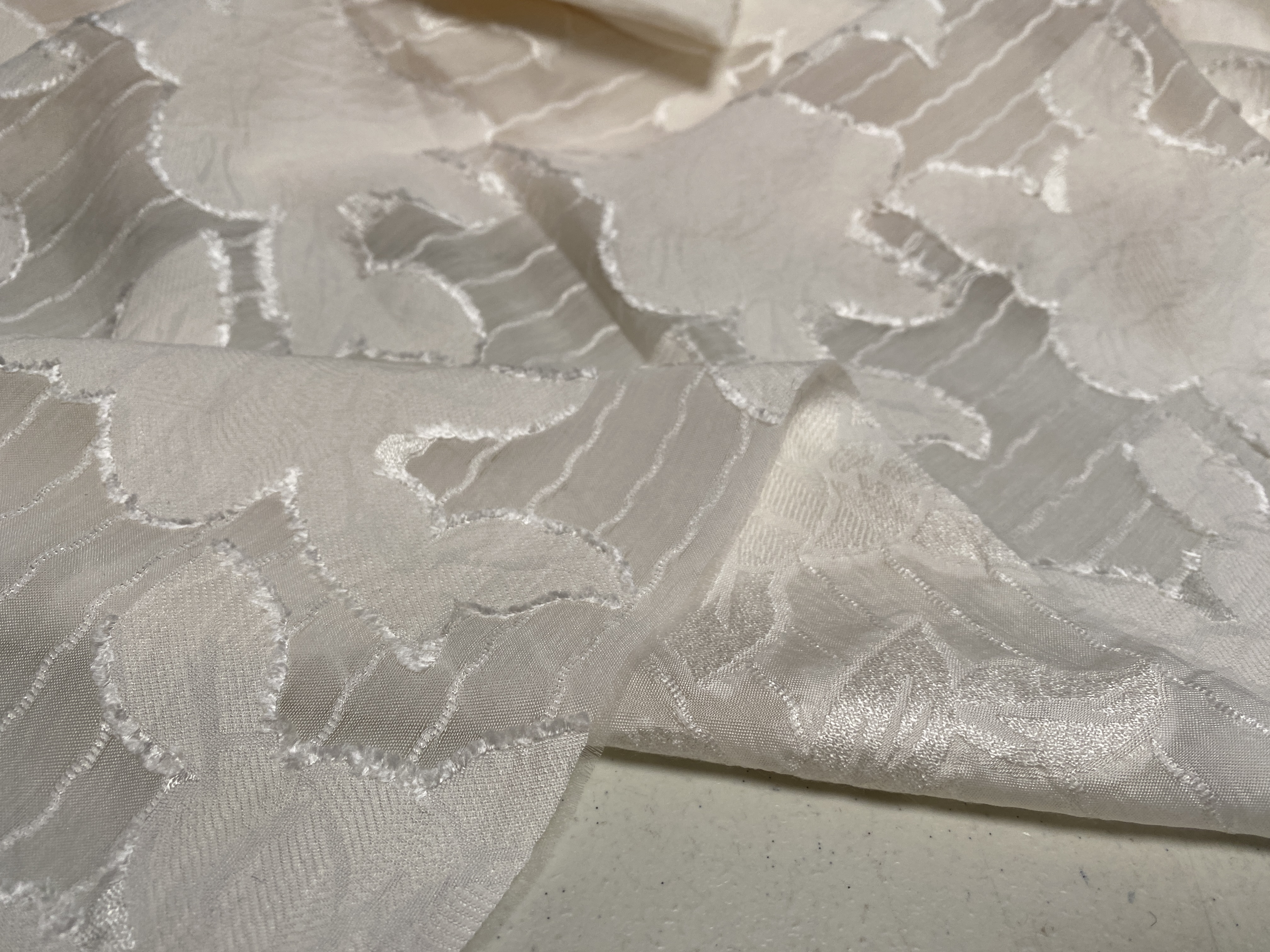 d111930 亚麻提花剪花设计师布料三米乘1.40