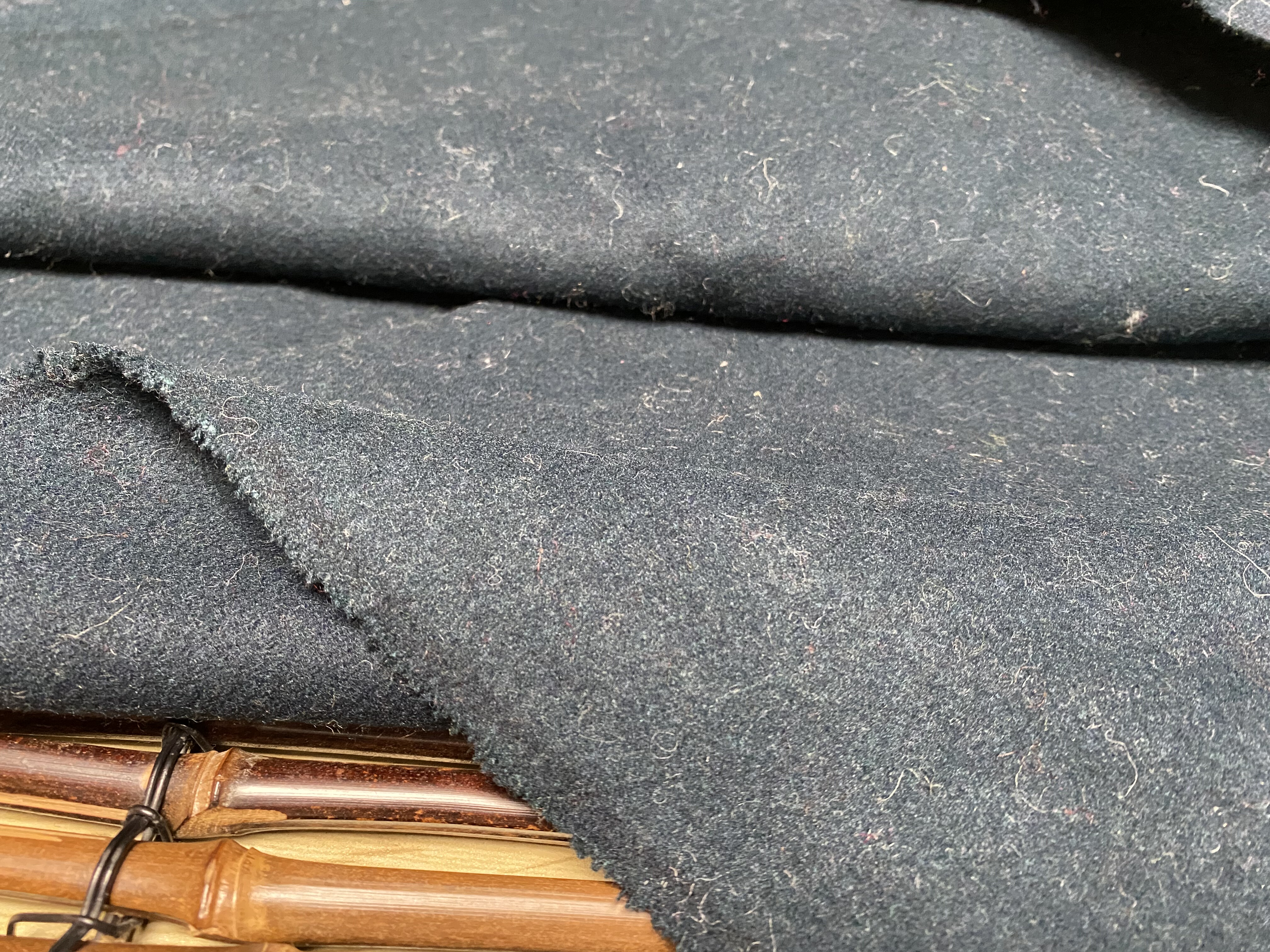 T125 日本双面羊绒设计师布料1.55米×1.4米