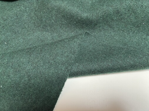 L103 针织羊绒设计师布料1.50米乘1.40