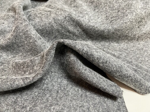 L103 针织羊绒设计师布料2.85米乘1.60