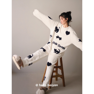 秋冬季女士珊瑚绒睡衣套装简约时尚保暖半边绒外穿居家服宽松大码