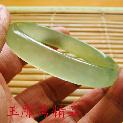 正品保障 精品扁条岫玉手镯玉镯子A级53mm