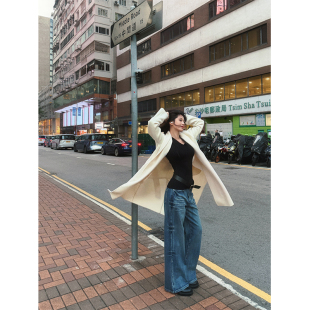 女冬宽松显瘦通勤百搭休闲阔腿裤 复古直筒牛仔裤 时髦焦点 六指导