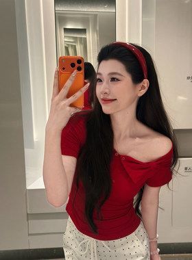 六指导 花漾心结 减龄甜美斜肩红色针织衫夏季蝴蝶结短袖上衣少女