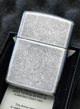芝宝盔甲仿古打火机28973