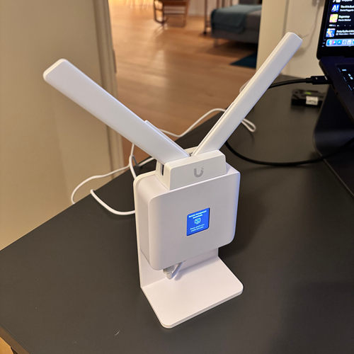 UBNT优倍快Ubiquiti UniFi UMR桌面支架收纳架立架托架