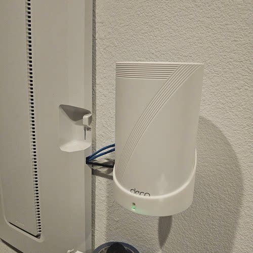 适用TPlink BE65-5G BE9300/HB710 BE21000 BE75壁挂支架收纳架