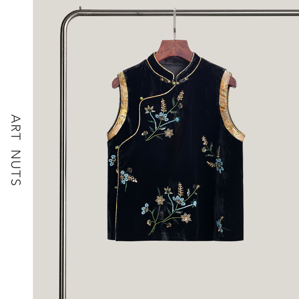 悦迷Art Nuts 追忆似水年华 新中式国风刺绣钉珠无袖丝绒立领马甲