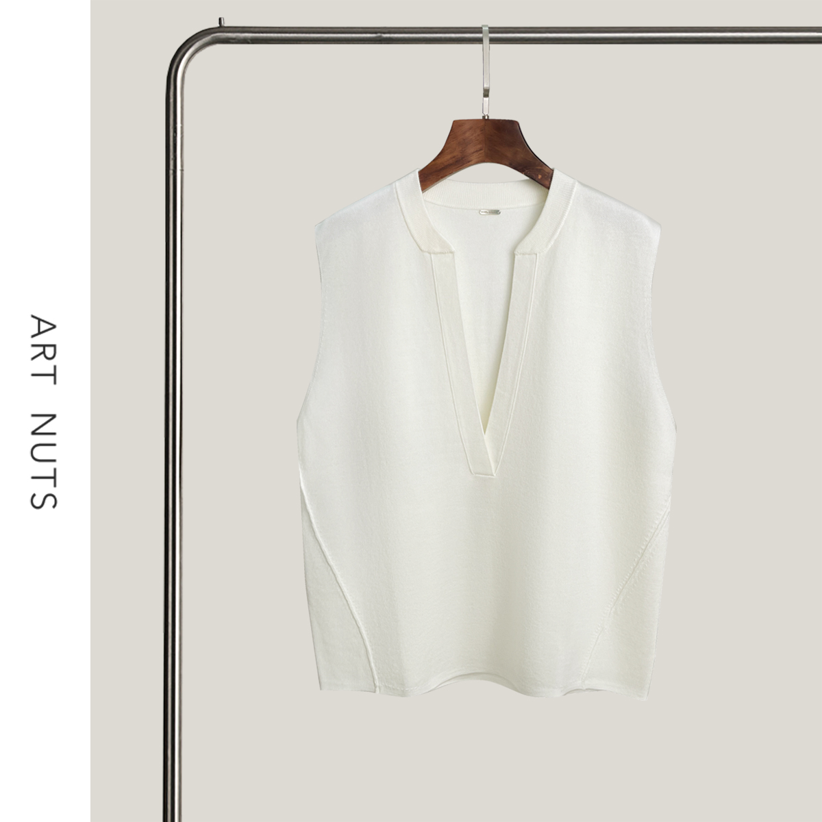 悦迷Art Nuts 简约的线条 早秋新款宽松显瘦背心坎肩上衣马甲