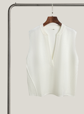 悦迷Art Nuts 简约的线条 早秋新款宽松显瘦背心坎肩上衣马甲