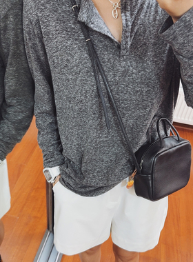 悦迷Art Nuts 简约的线条 复古松弛感肌理圆领柔软休闲长袖T恤