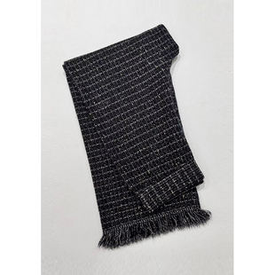 悦迷Art Nuts 愿被温柔化解 金银丝格子拉毛小香三件套裤子