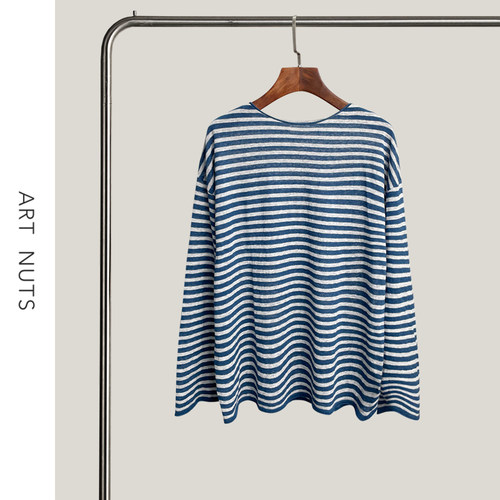 悦迷Art Nuts 简约的线条 秋季慵懒条纹圆领防晒套头针织衫