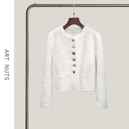 悦迷Art Nuts 芳华悦己 秋冬皮毛一体圆领短款保暖长袖外套