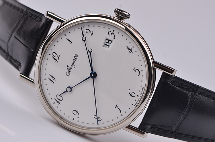 已售出【98新】宝玑白金珐琅面大三针日历自动皮带男表5177BB/29/9v6