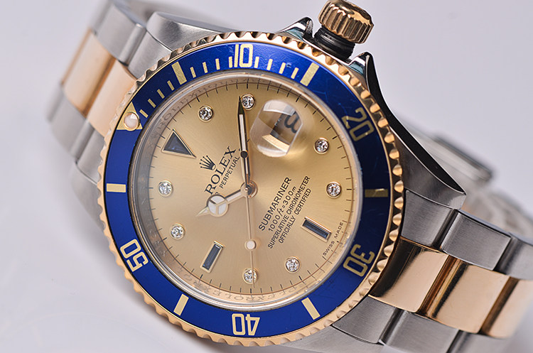 已售出【97新】劳力士潜航者型黄金及钢蓝圈金面钻刻自动机械男表16613