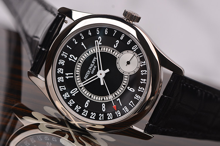 已售出【98新】百达翡丽卡拉卓华白金小三针日历自动机械男表6006G-001