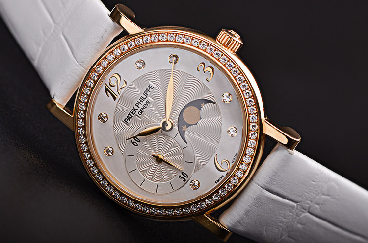 已售出【97新】百达翡丽复杂功能计时系列黄金镶钻月相女表4958J-001