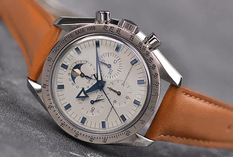 已售出【98新】欧米茄超霸登月白金圈计时月相日历手上链男表3575.20.37