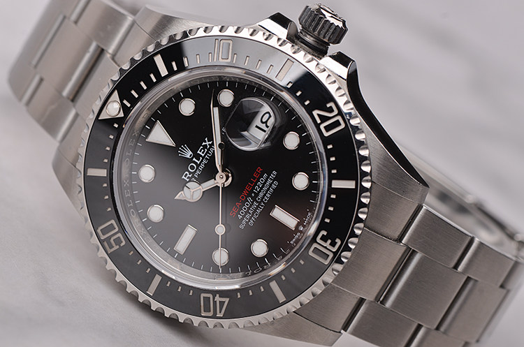 已售出【98新】劳力士新款海使型单红专业潜水自动男表126600盒证齐