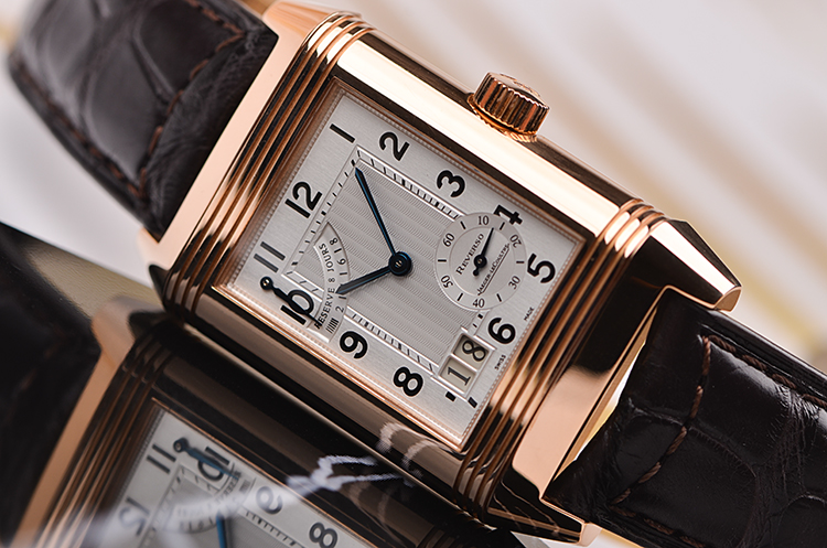 已售出【97新】积家翻转面玫瑰金动显大日历8日链折叠扣男表Q3002401