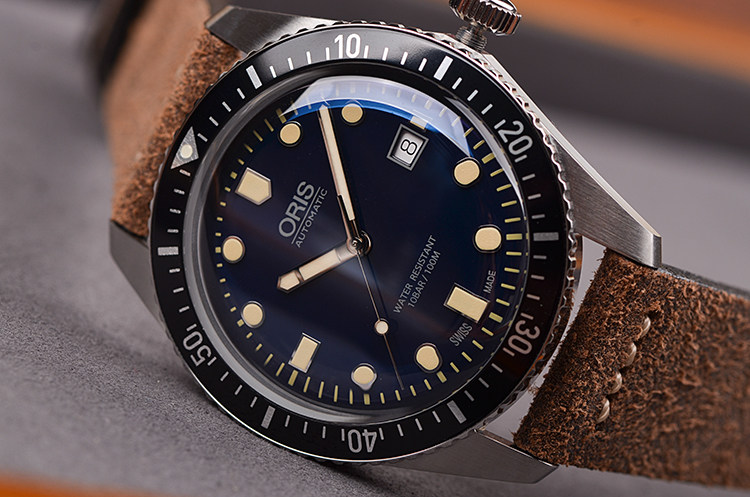 【国行全新】豪利时潜水系列蓝面自动皮带男表01 733 7720 4055