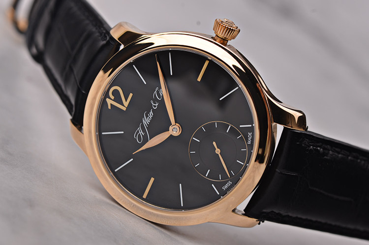 已售出【98新】亨利慕时MAYU黄金黑面小三针3天链皮带男表321.503