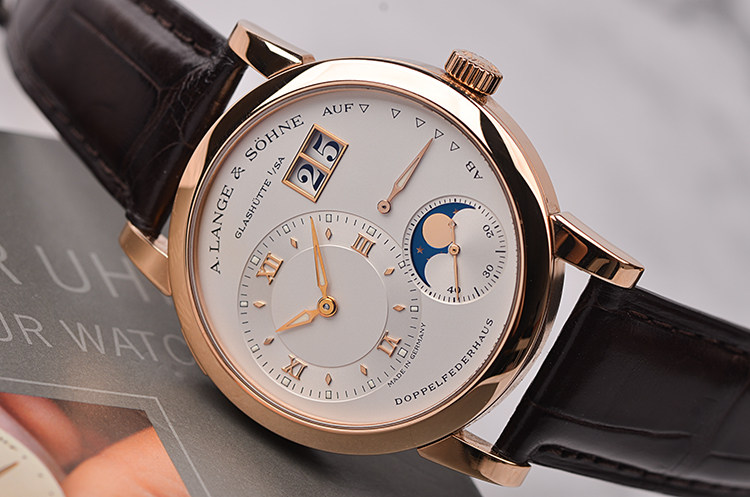 已售出【98新】朗格1号玫瑰金偏心月相大日历手动折叠扣男表109.032有证